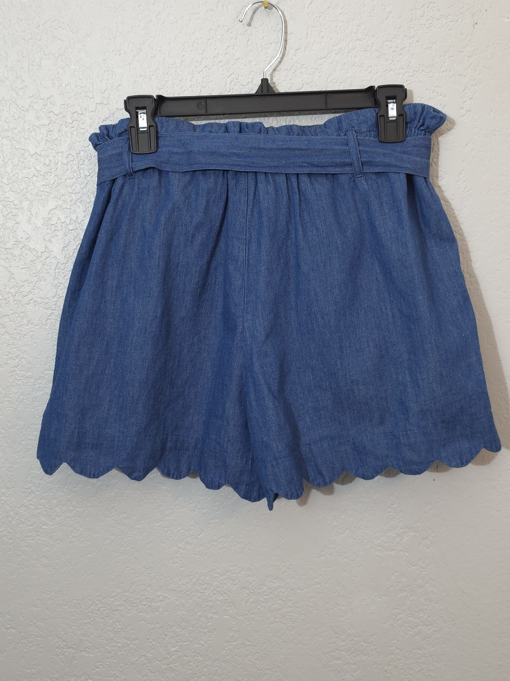 Aaron & Amber High Rise Scalloped Hem Tie-Belt Shorts Blue Womens Size Large - Picture 5 of 11